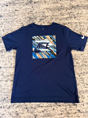 Nike Boys Navy Blue Graphic Short Sleeve Tee